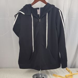 Bobbie Brooks Black Polyester Top with Crew Neckline